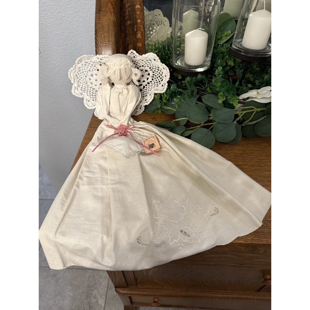 Vintage "Angela" Pillowcase Angel by Ozark Mountain Crafts, 21", crochet wings‎